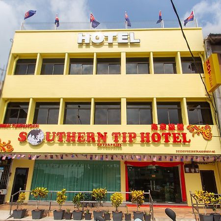 Southern Tip Hotel Pontian Kecil Luaran gambar
