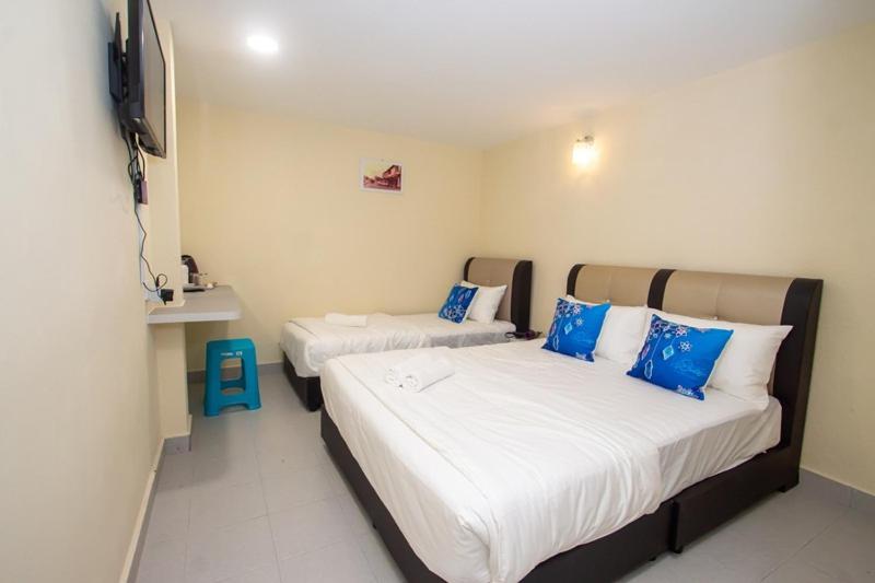 Southern Tip Hotel Pontian Kecil Luaran gambar