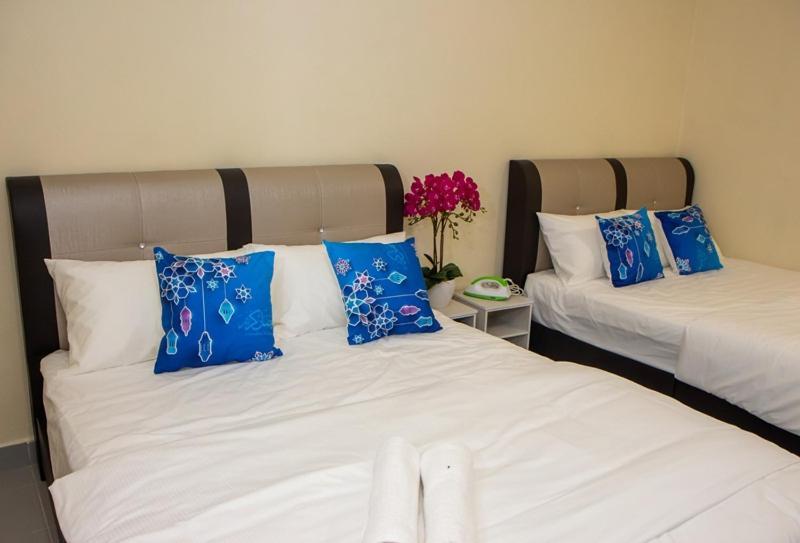 Southern Tip Hotel Pontian Kecil Luaran gambar