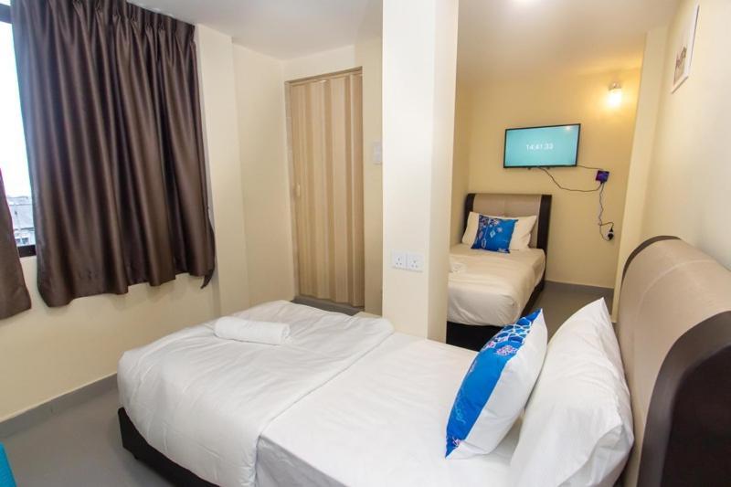 Southern Tip Hotel Pontian Kecil Luaran gambar